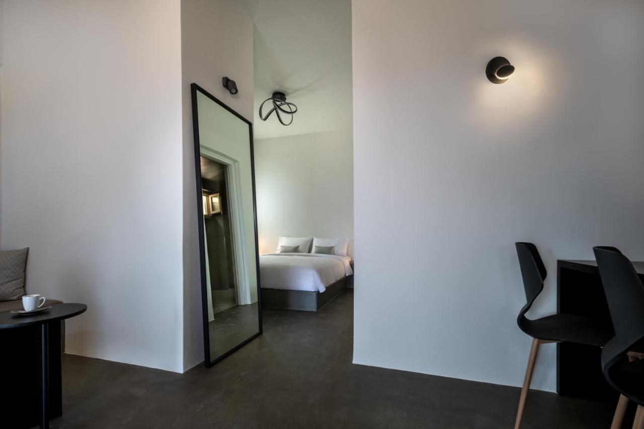 Colombos Beachfront Foinikia  Ngoại thất bức ảnh